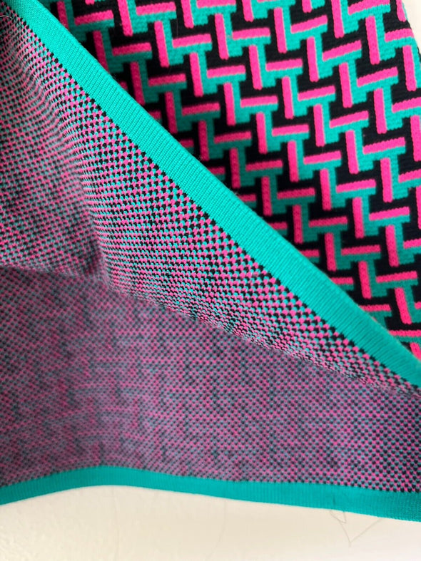 Zara Size Small Skirt Mini knit chevron pattern pink teal black