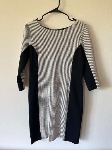 Banana Republic Ponte Knit Dress, Size 6, Black & White, 3/4 Sleeves, Sheath